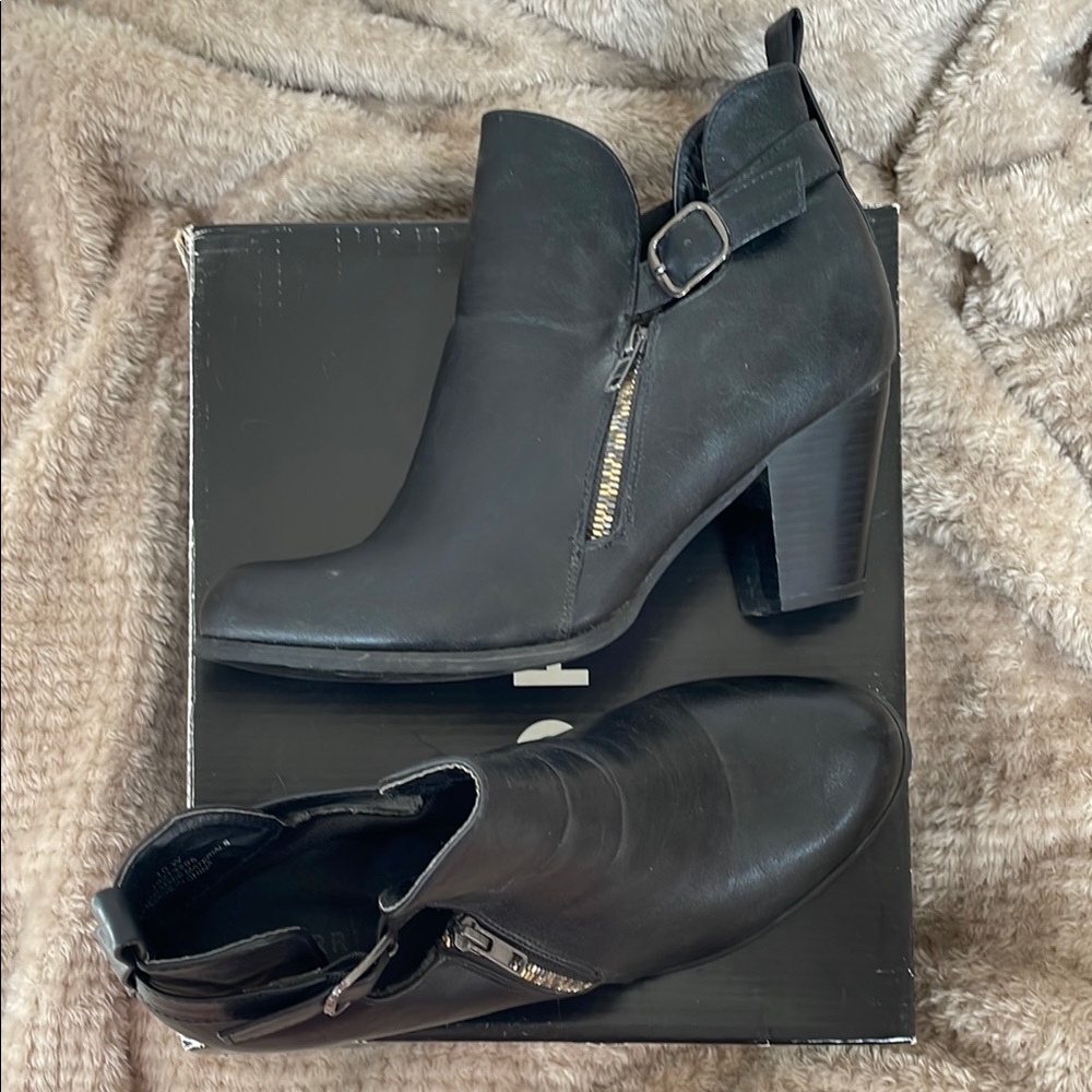 Torrid Black Ankle Boots Women’s Size 10W